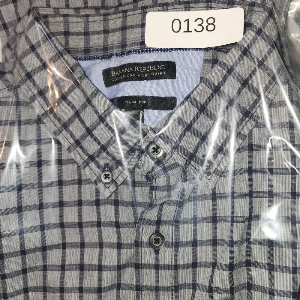 Banana Republic Men's XL Blue Slim Fit Checkered Custom 078 Wash Shirt